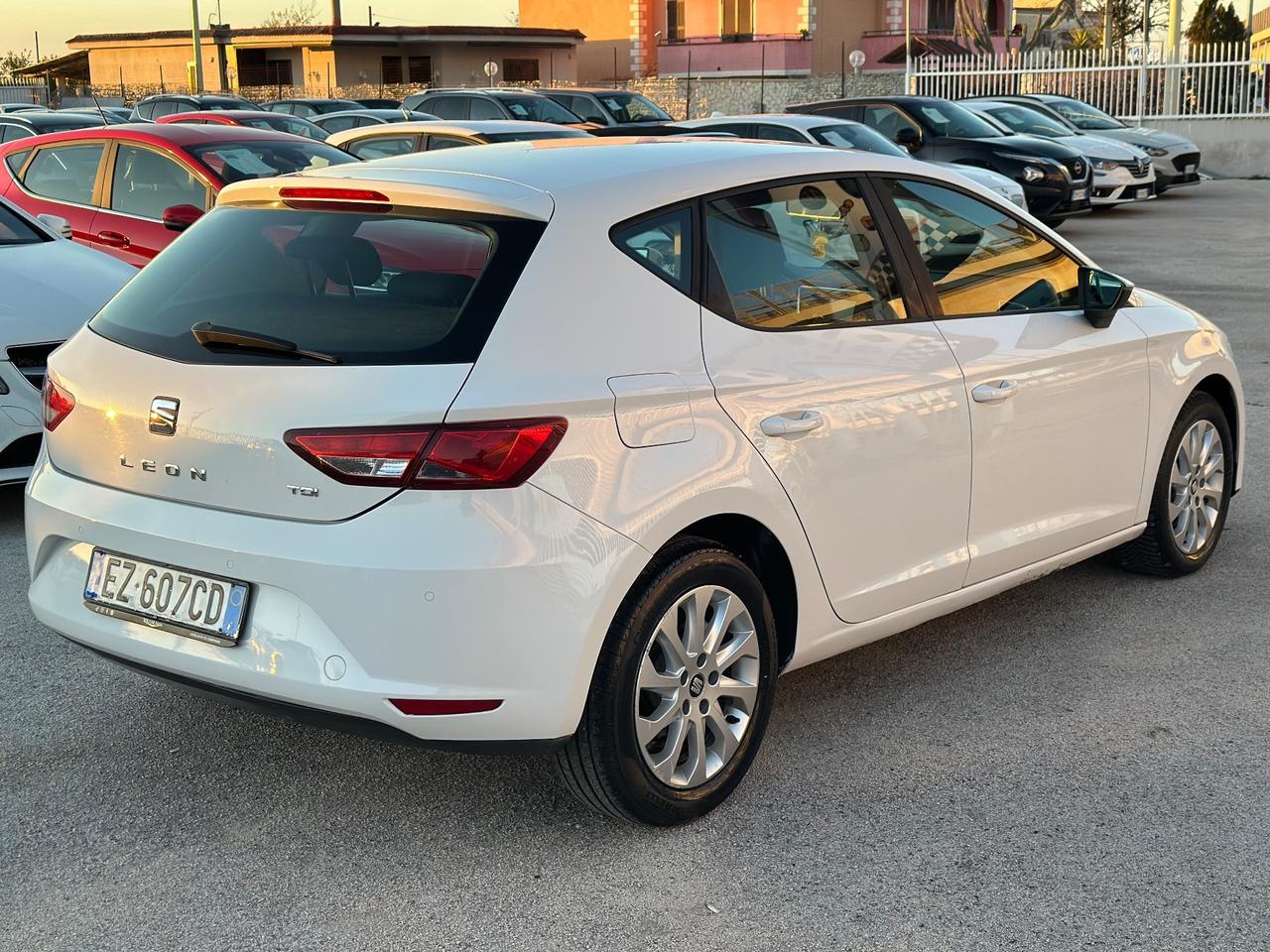 Seat Leon 2015 1.6 TDI 105 CV AUT. Business XFETTA