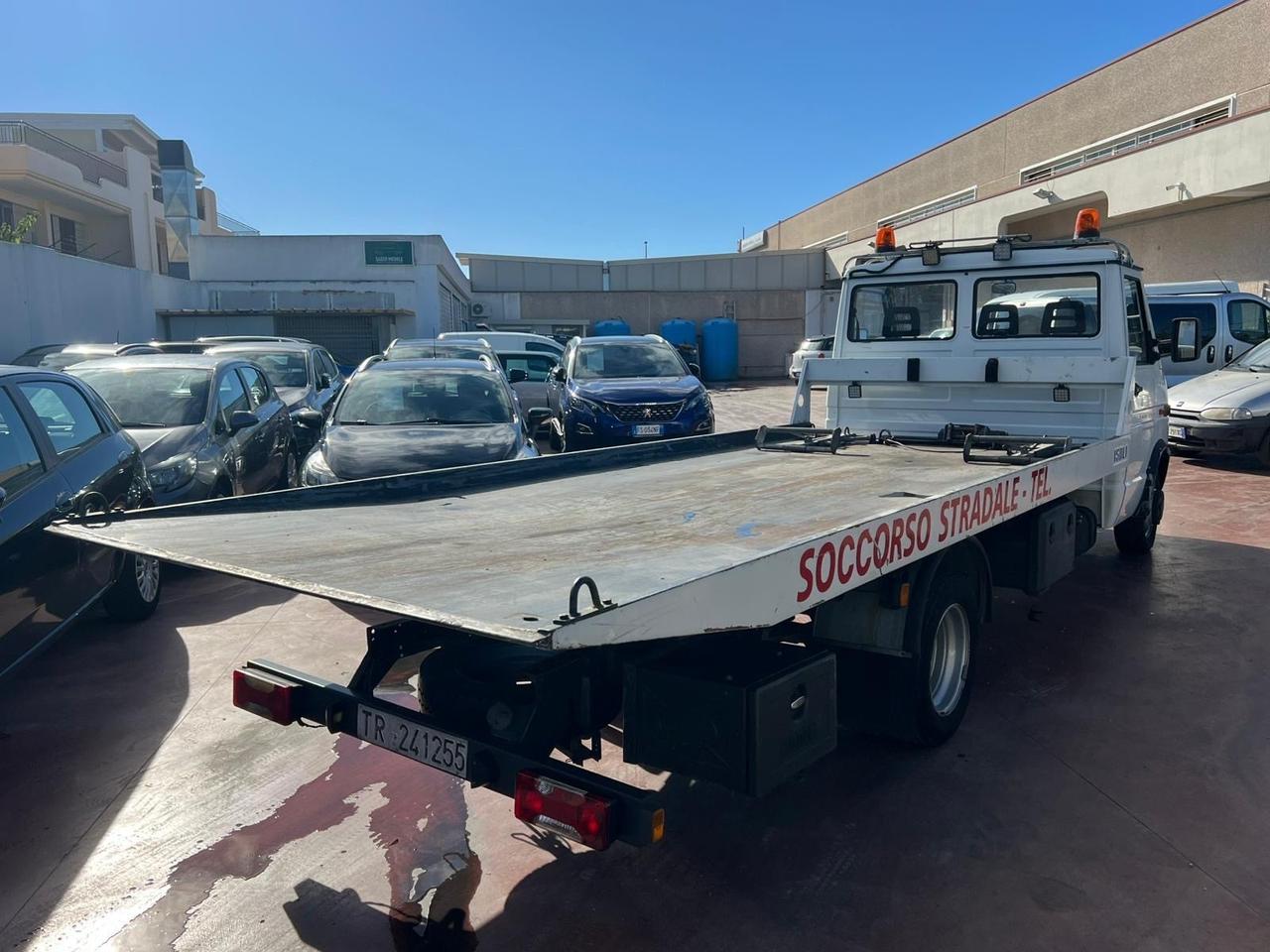 Iveco Daily Carroattrezzi