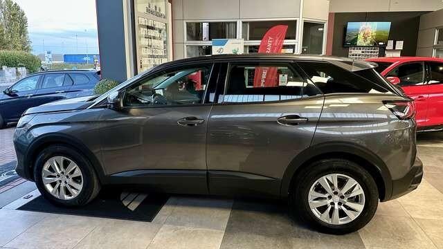 Peugeot 3008 1.5 BlueHDi 130CV S&S Eat8 Active Bus