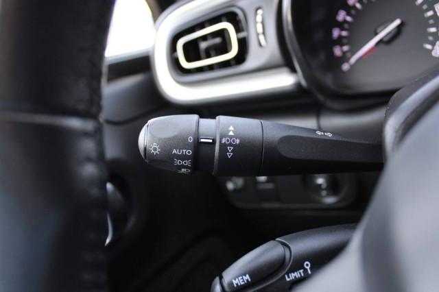 Citroen C3 1.2 puretech Shine s&s 110cv eat6