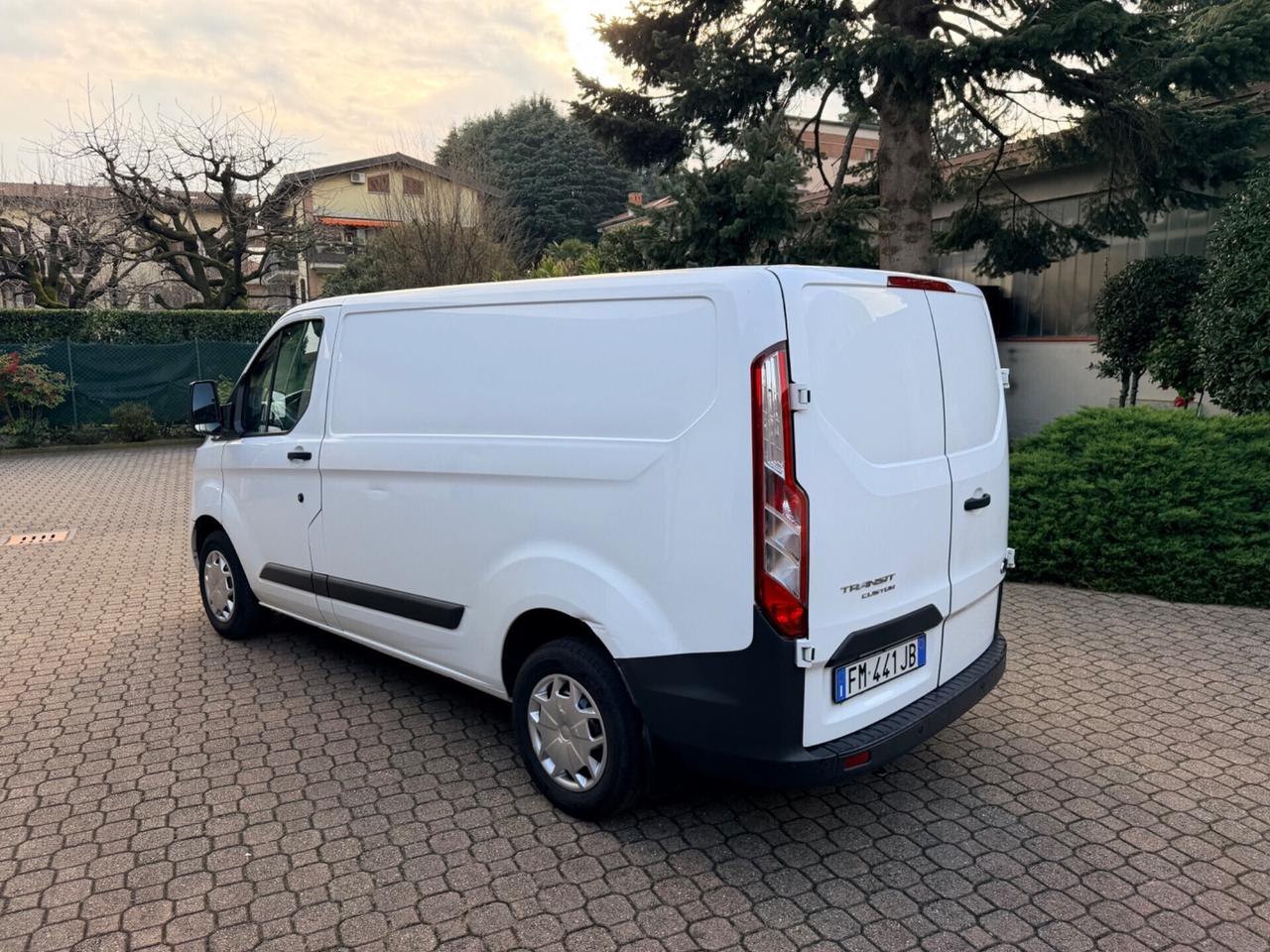 FURGONE FORD TRANSIT CUSTOM