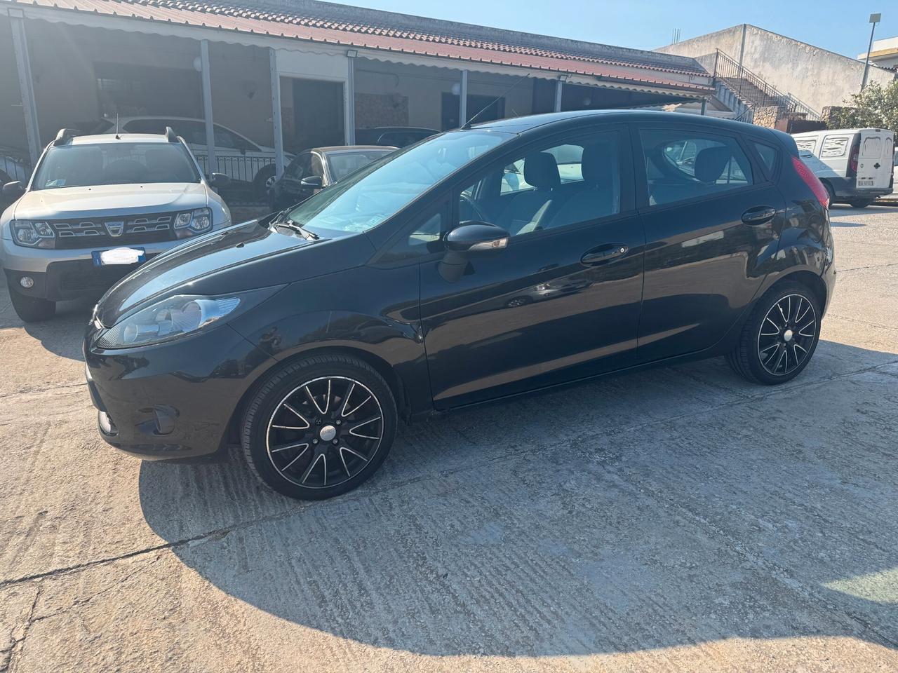 Ford Fiesta Fiesta+ 1.4 TDCi 68CV 5 porte