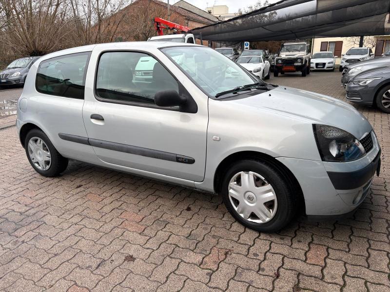 Renault Clio 3 Porte Clio 3p 1.5 dci 80cv OK NEOPATENTATO