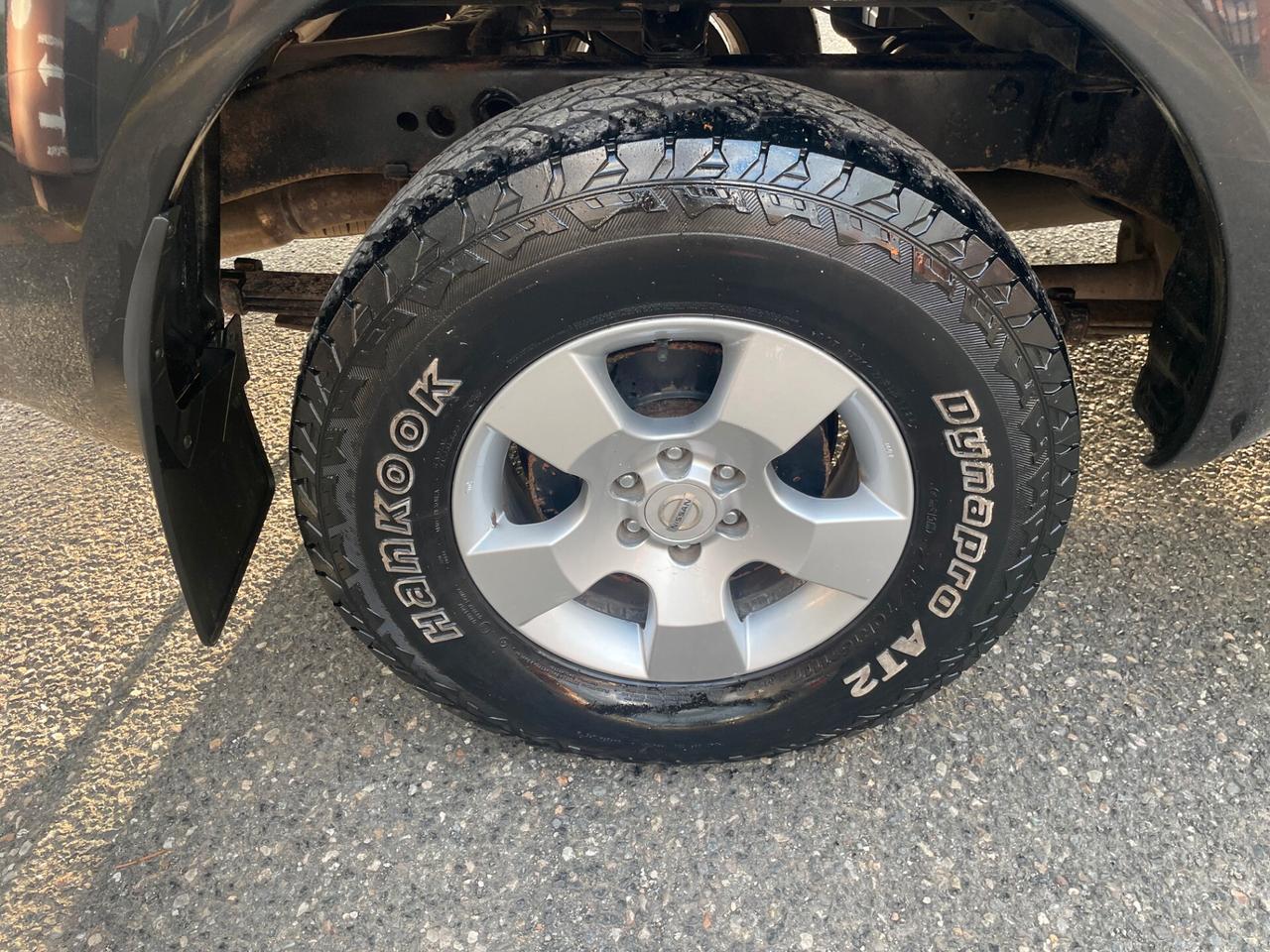 Nissan Navara 2.5 dCi 4 porte Double Cab LE HARD TOP