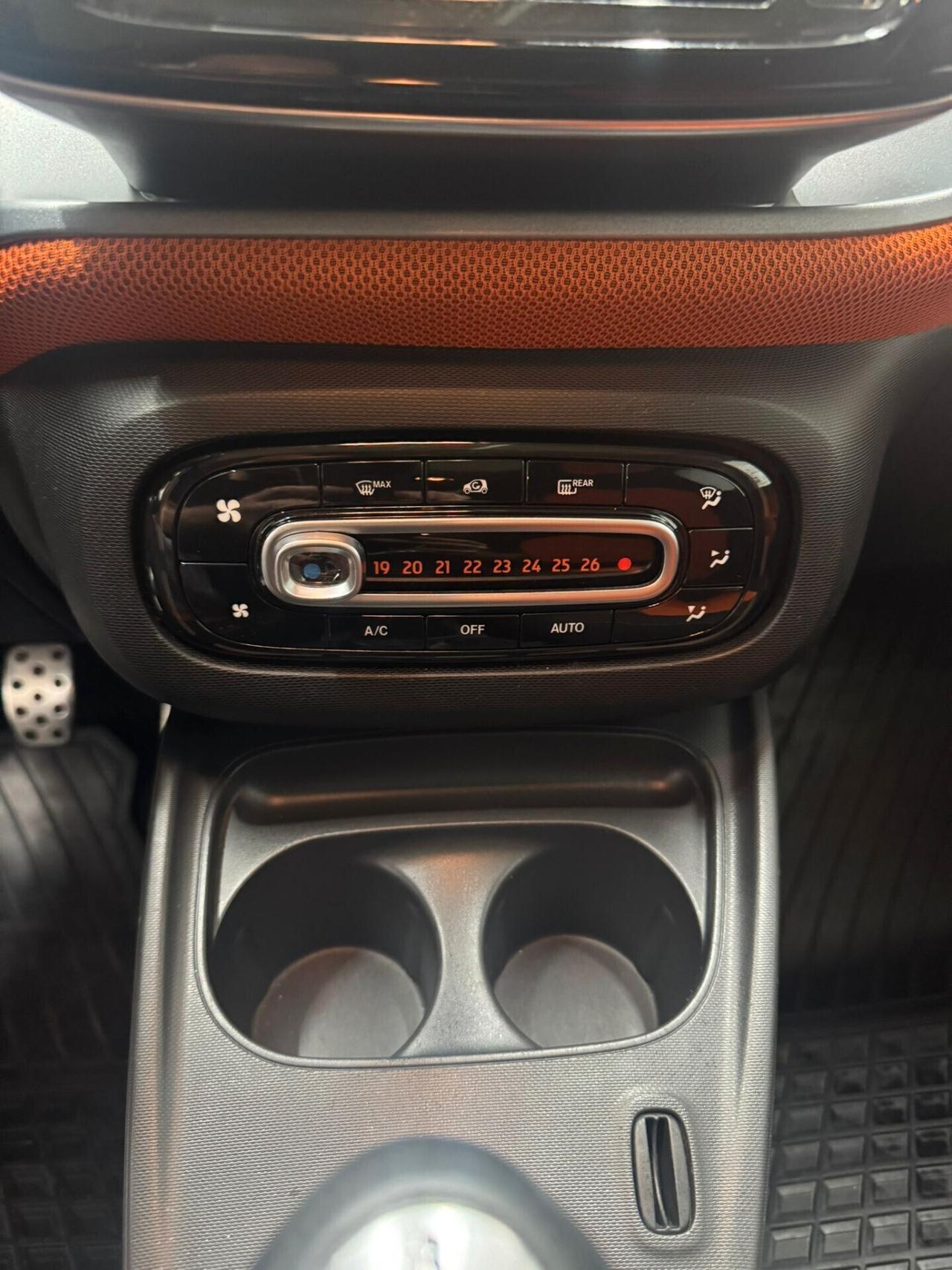 Smart ForFour 70 1.0 Prime
