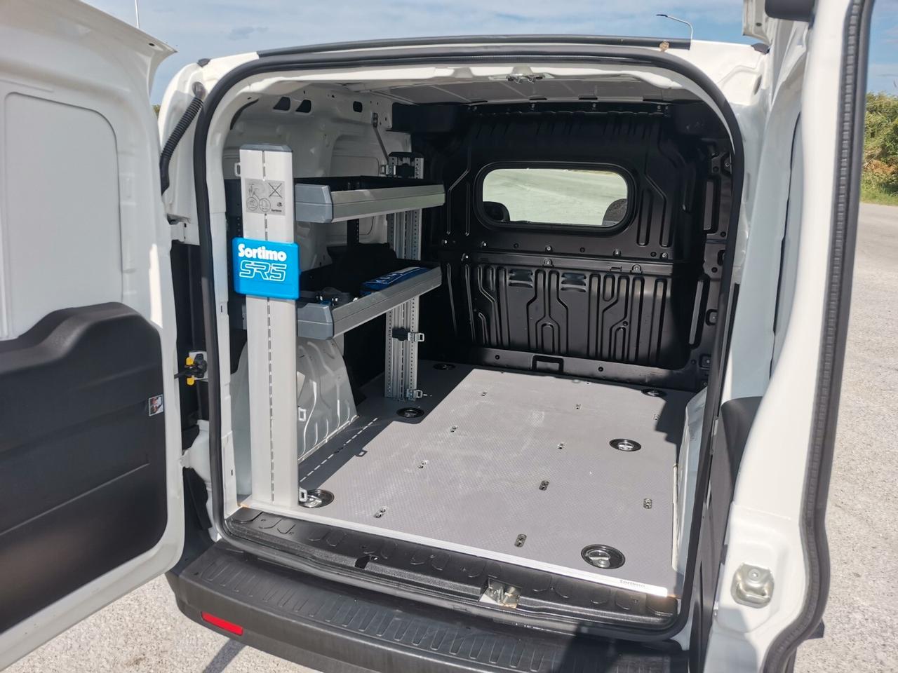Fiat Doblò furgone L1H1 1.6 MJT 101CV all SORTIMO / +IVA