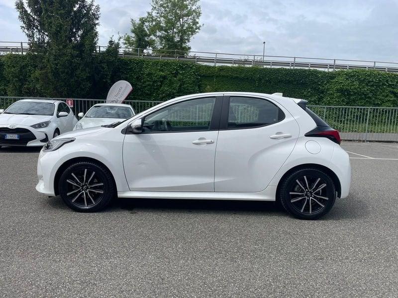 Toyota Yaris Hybrid Trend MY22