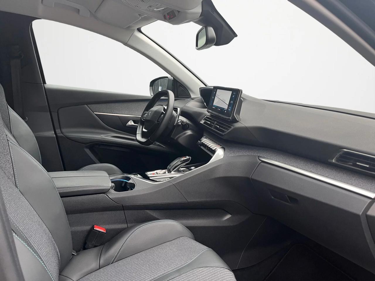 Peugeot 3008 BlueHDi 130 S&S EAT8 Allure