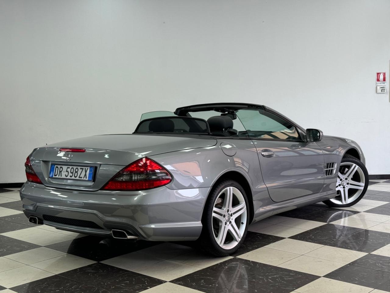 Mercedes-benz SL 300 SPORT AUTO CERCHI 19" COMAND