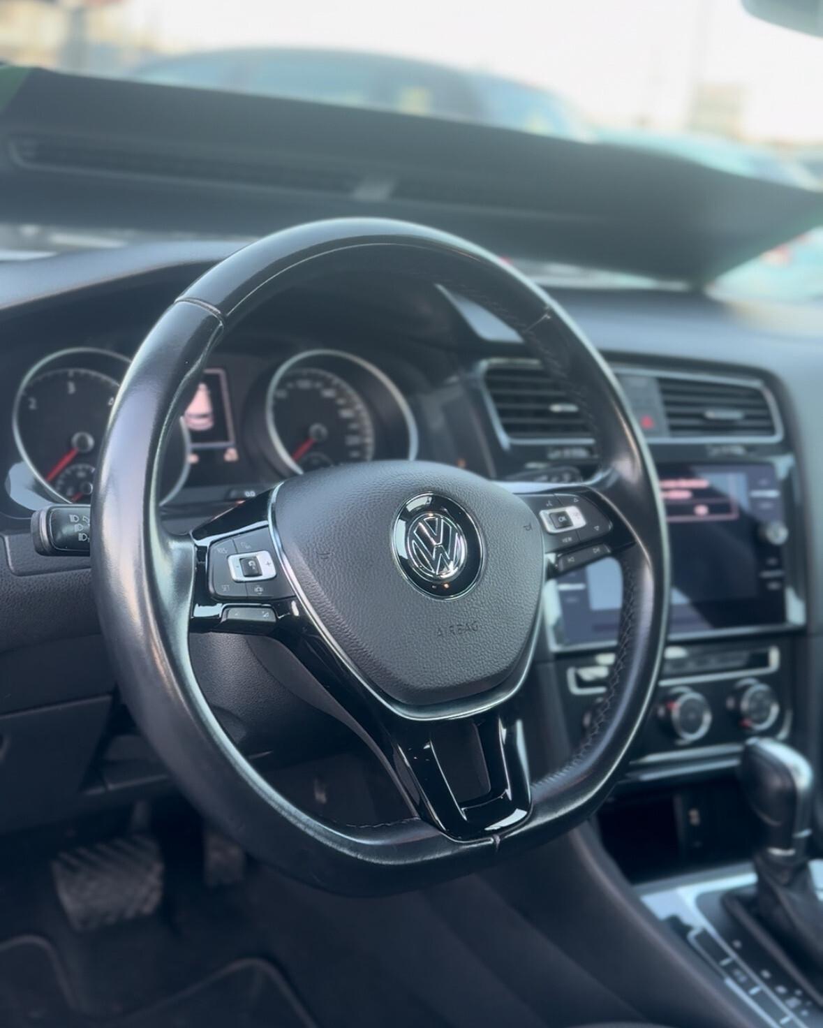 Volkswagen Golf 1.6 TDI 115 CV DSG 5p. Executive