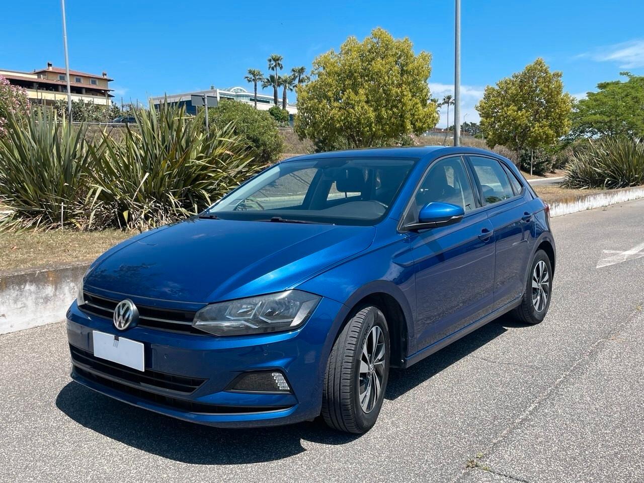 Polo VI 5p 1.0 evo Comfortline 80cv adatta a Neopatentati
