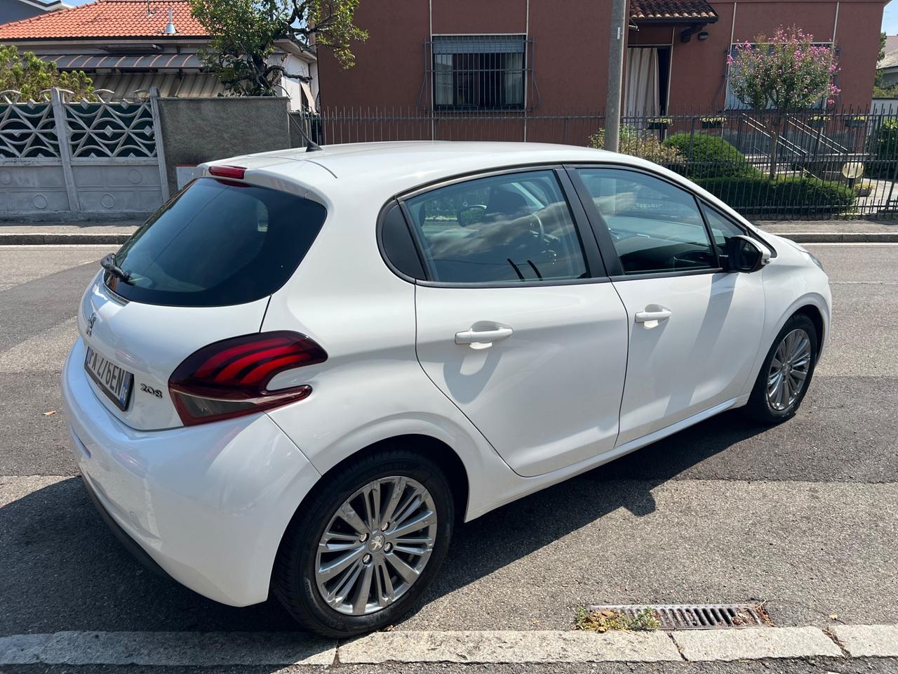 Peugeot 208 1.2 Euro 6 2015 Km 99000 Neop Area B