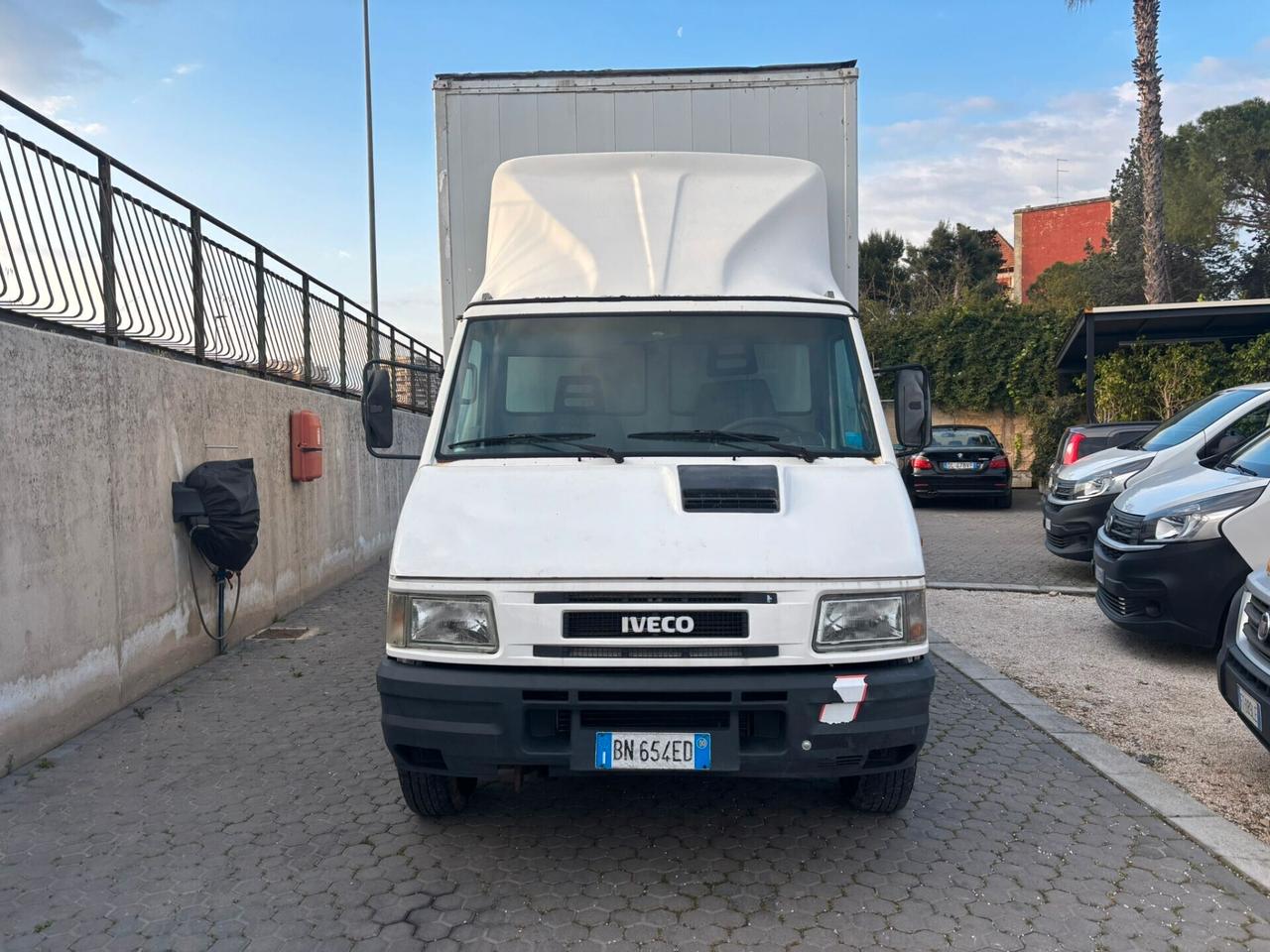 Iveco Daily 59C12 GEMELLATO CON SPONDA – CASSA GRANDE – Patente C