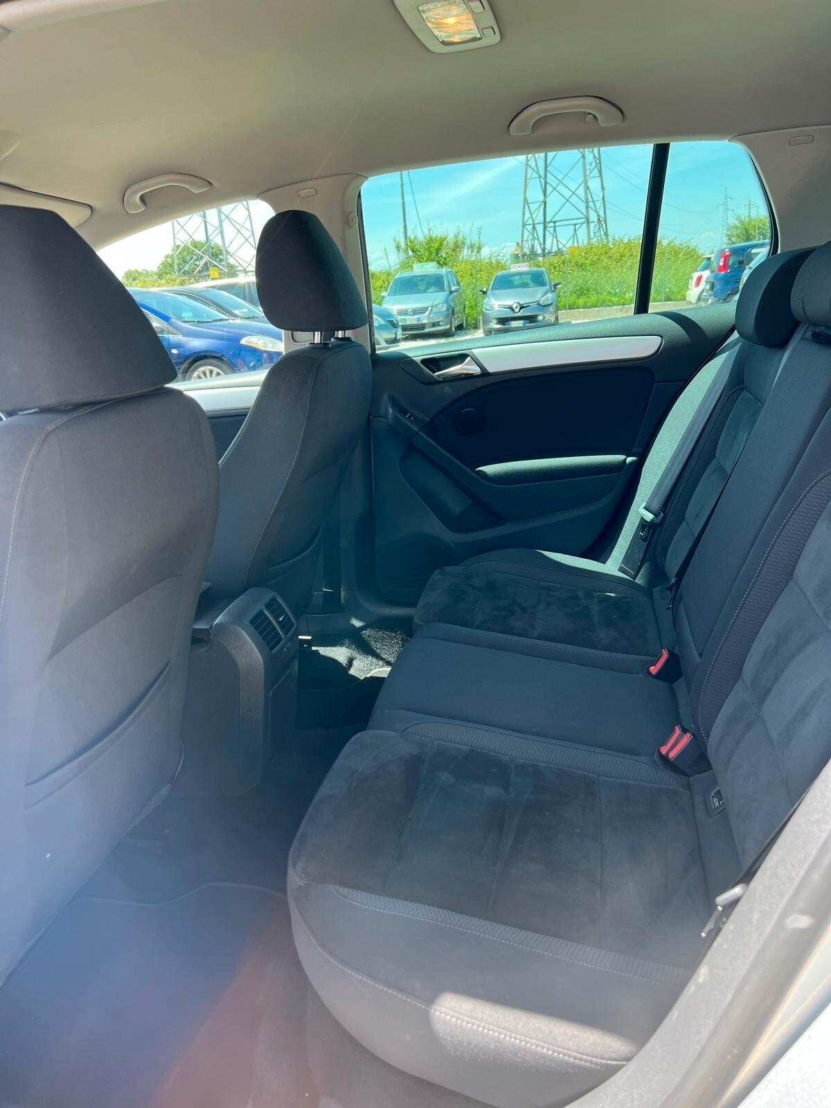 Volkswagen Golf 1.6 TDI DPF 5p. Highline