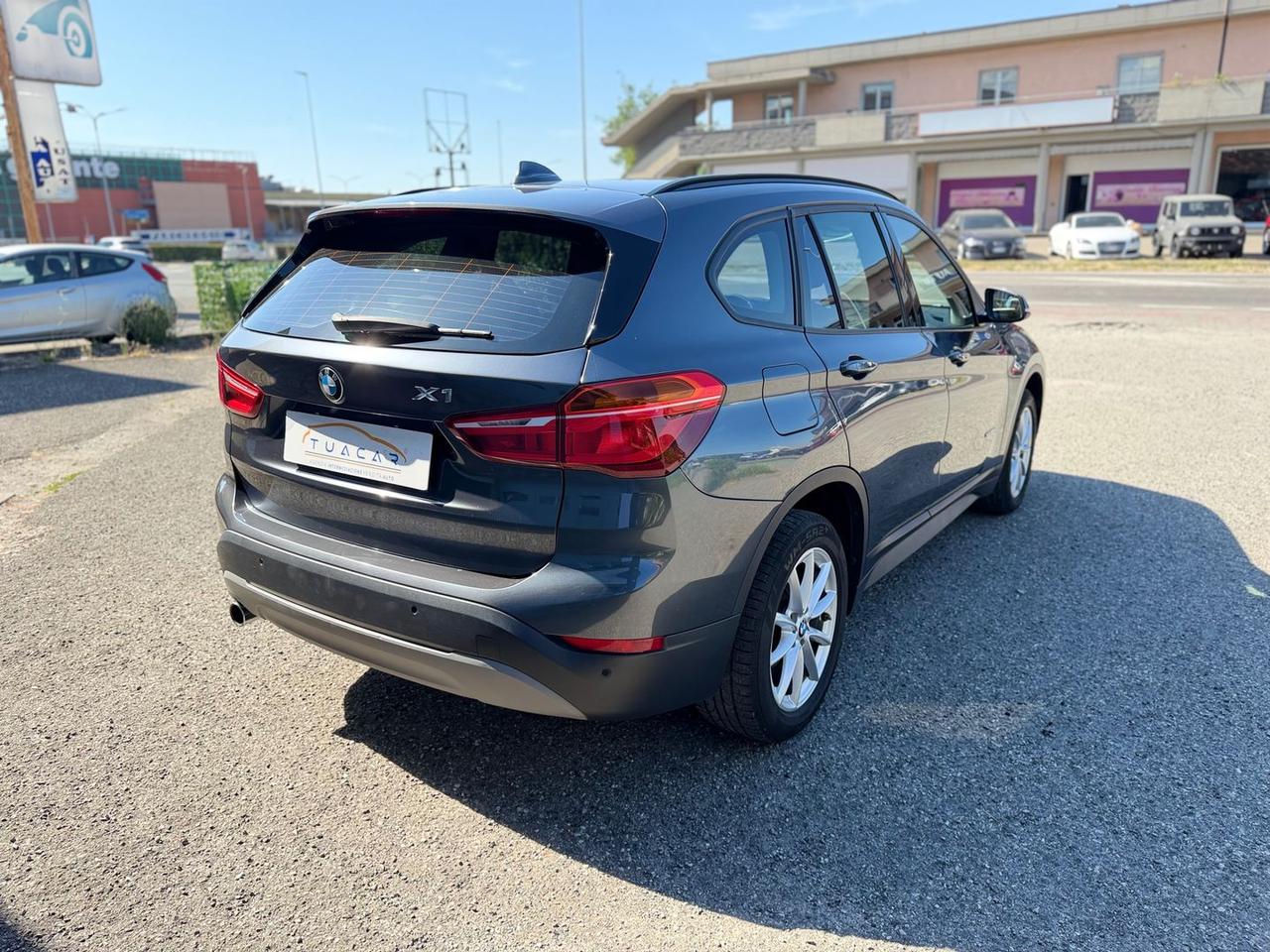 Bmw X1 Business 18 d #11315