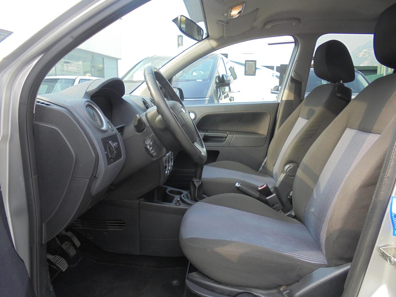 Ford Fusion 1.6 16V 5p. Collection