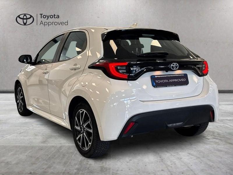 Toyota Yaris Hybrid Trend MY22