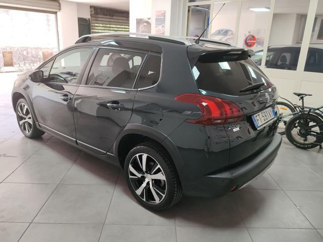 PEUGEOT 2008 BlueHDi 100 S&S Style