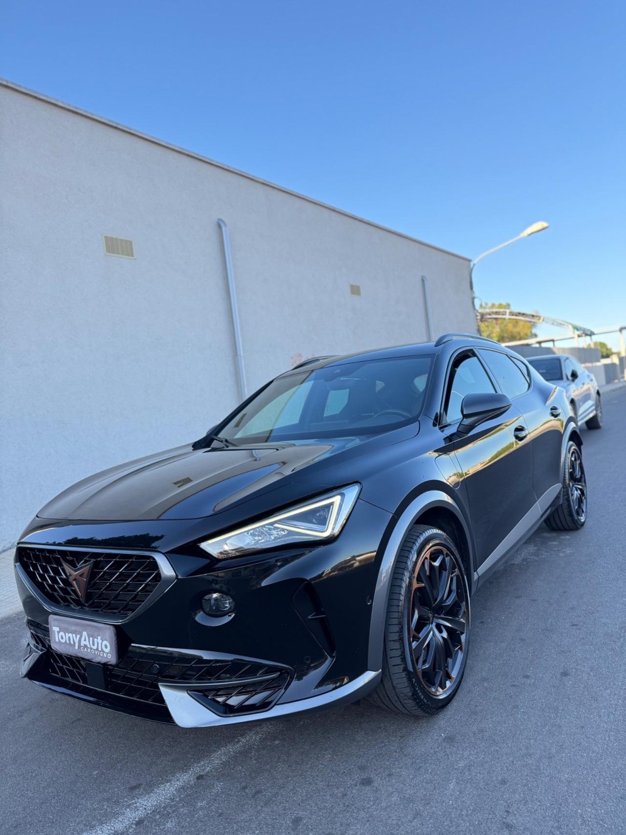 Cupra Formentor hybrid dsg LUCI SOFFUSE,TELECAMERA,VIRTUAL COCKPIT,NAVI,APPLE CARPLAY, FULL LED
