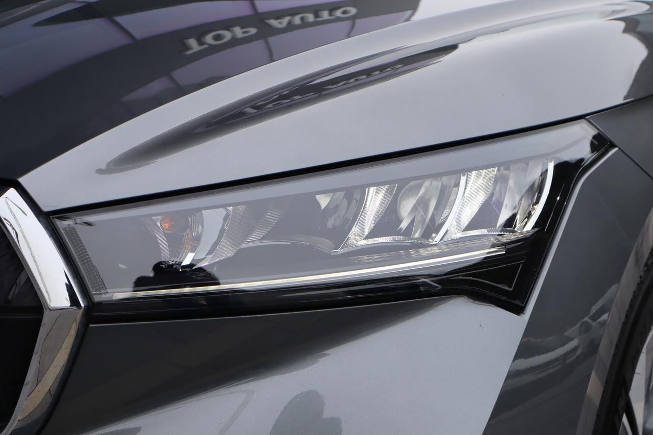 Skoda Enyaq iV iV60 180CV CAMERA DIGITAL NAVI LED 19"