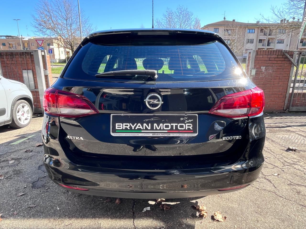 Opel Astra 1.4 Turbo 110CV EcoM Sports Tourer Dynamic