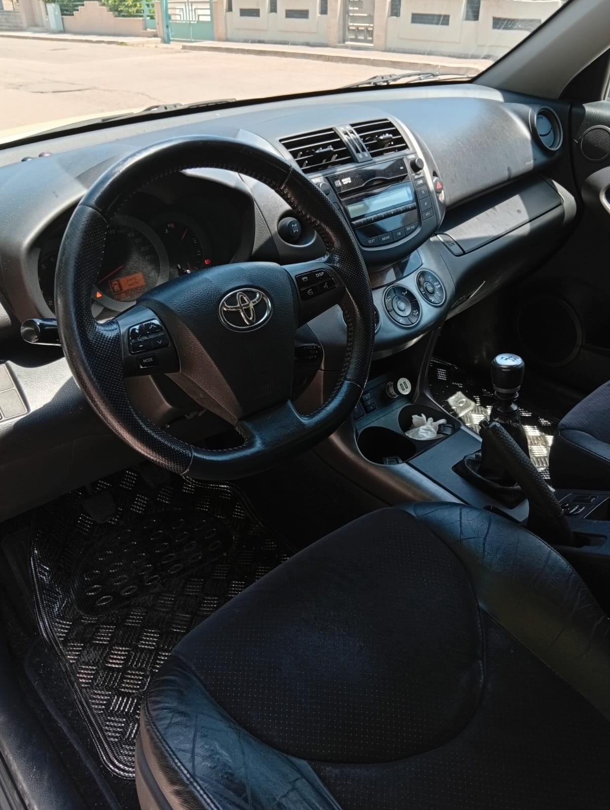 Toyota RAV 4 RAV4 2.2 D-4D 150 CV DPF