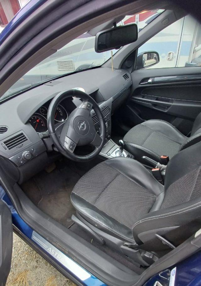 OPEL Astra 1.6 16V Easytronic GPL