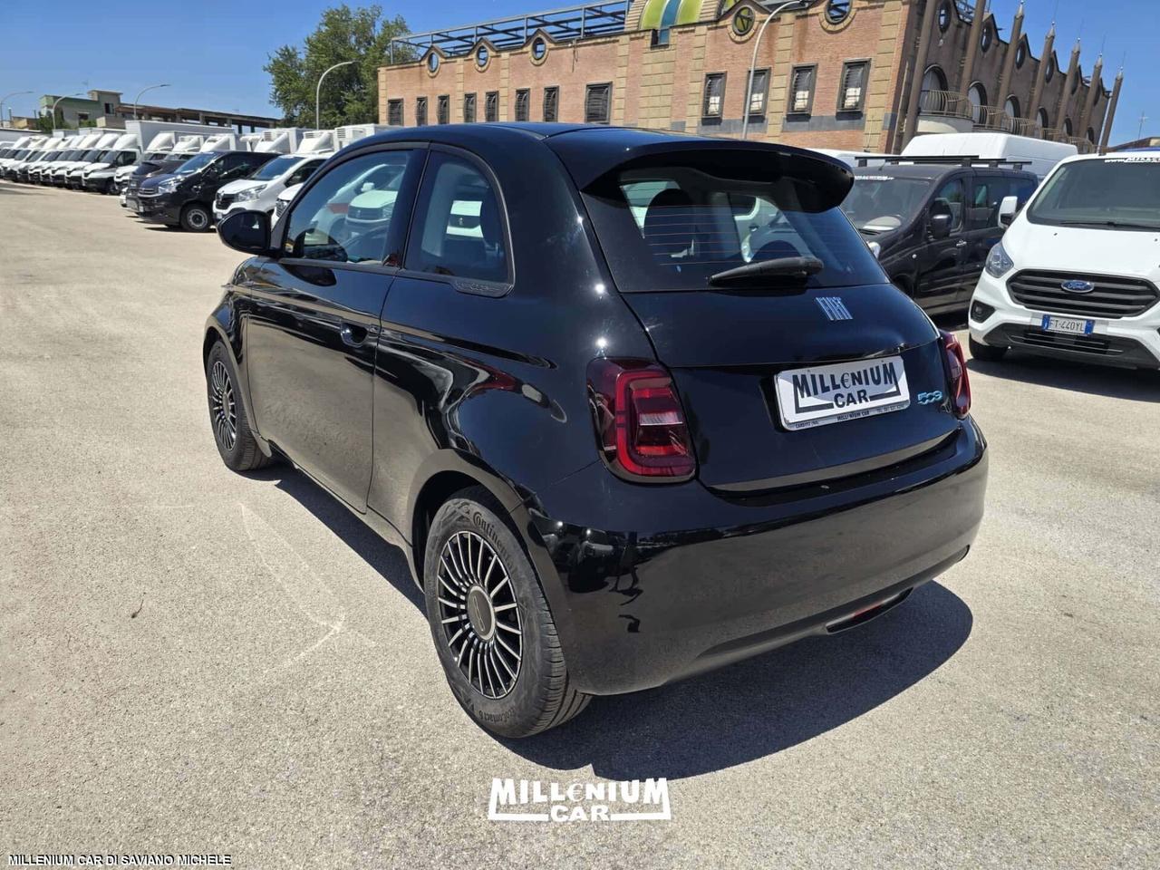 Fiat 500 ELETTRICA 2024 KM 10MILA