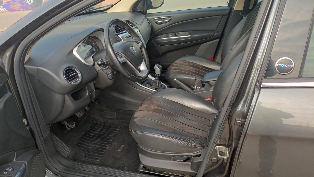 Lancia Delta 1.4 T-Jet Gold Ecochic GPL NEOPATENTATI - 2012