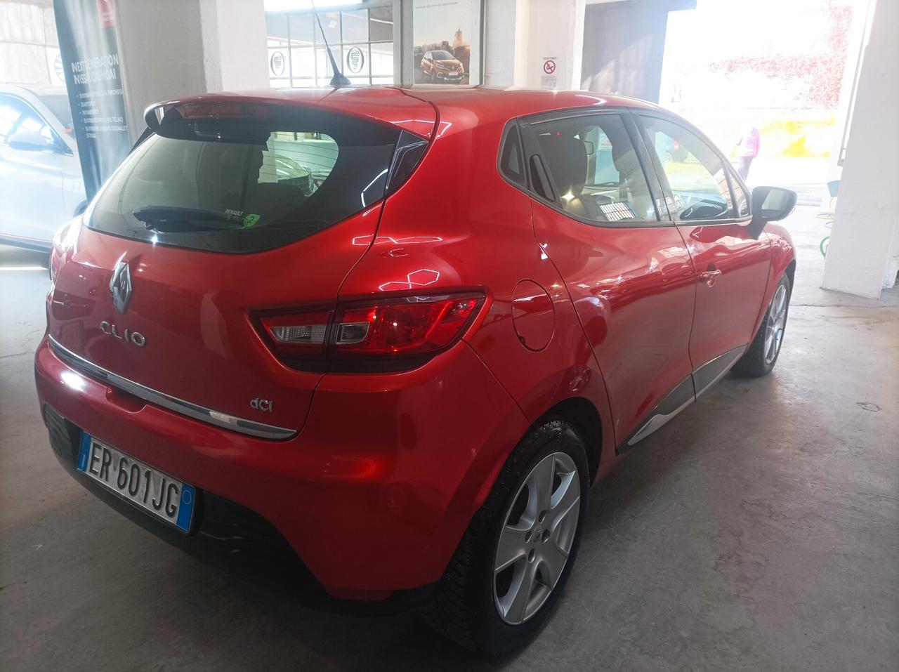 Renault Clio dCi 8V 75CV 5 P- Life Solo 108000KM