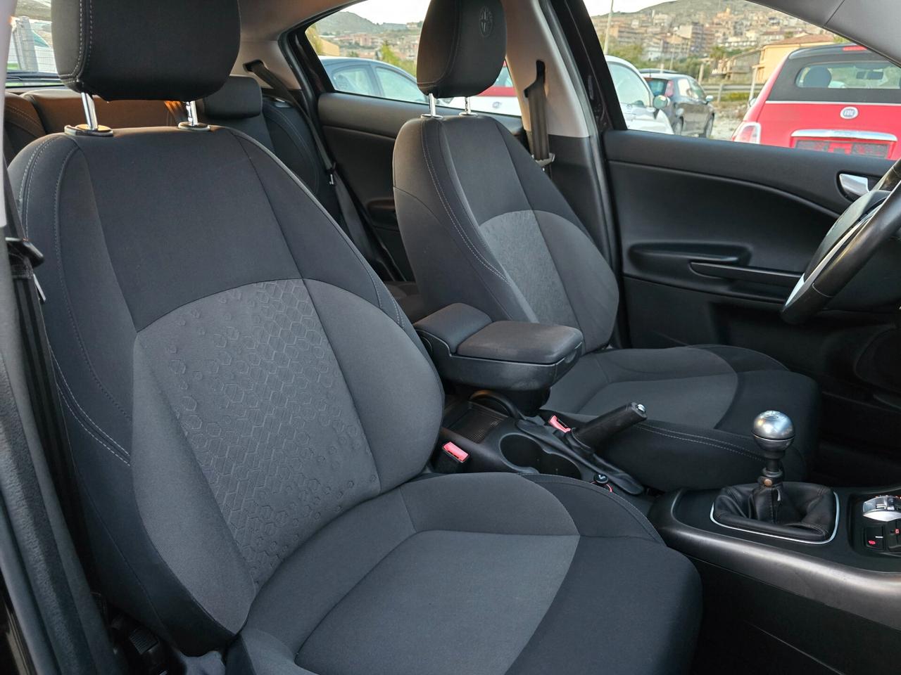 Alfa Romeo Giulietta 1.6 JTDm-2 105 CV Progression