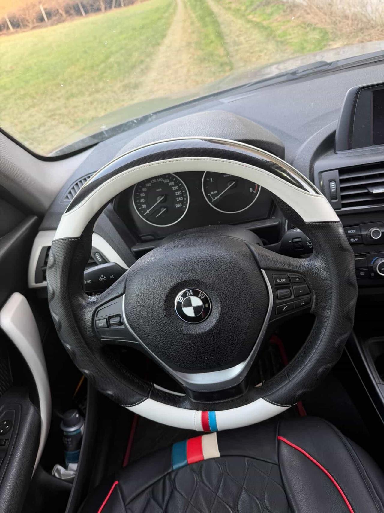 Bmw 116 116d 5p. Urban