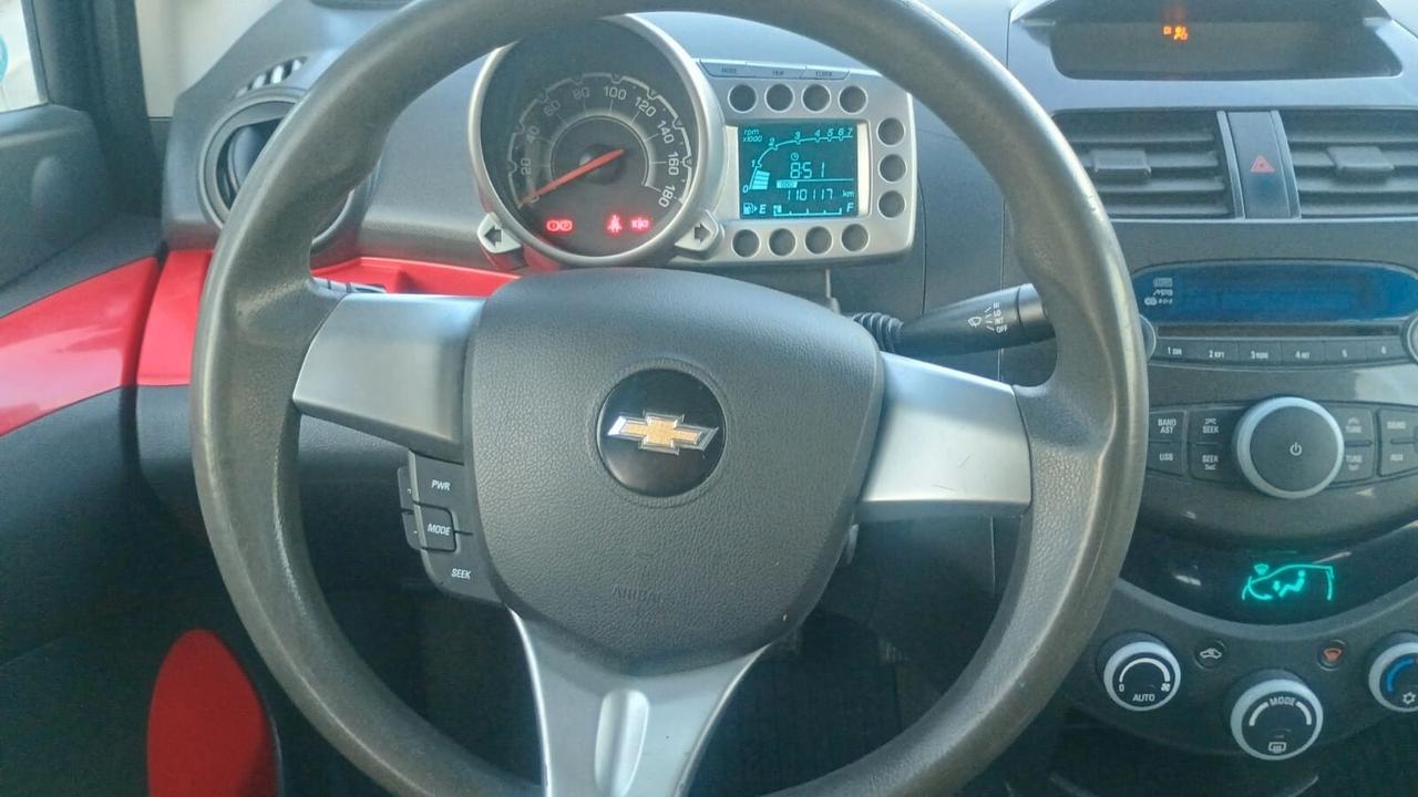 Chevrolet Spark 1.2 LT