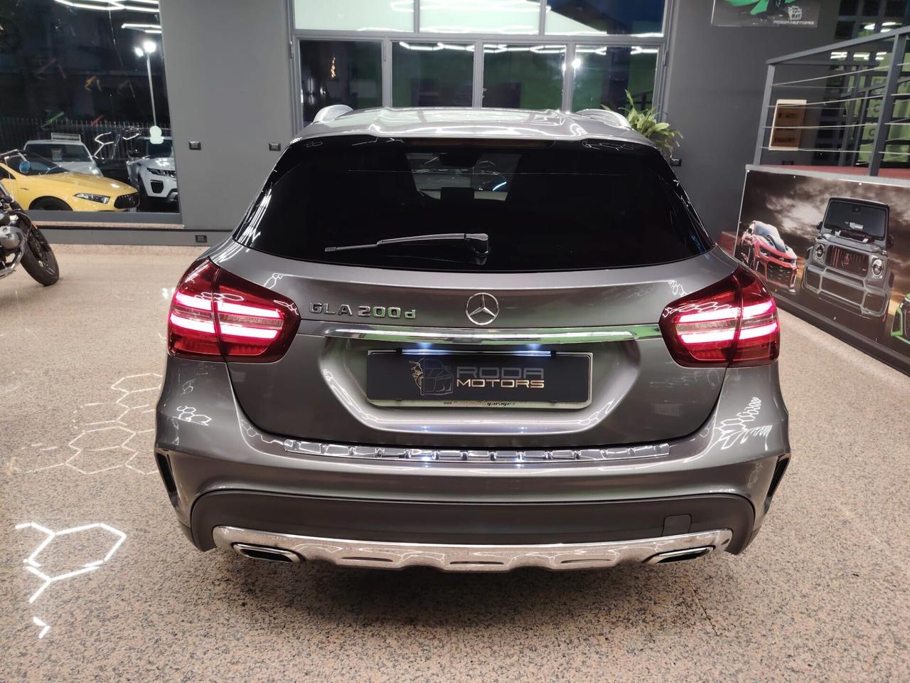 Mercedes-benz GLA 200 d Automatic Premium