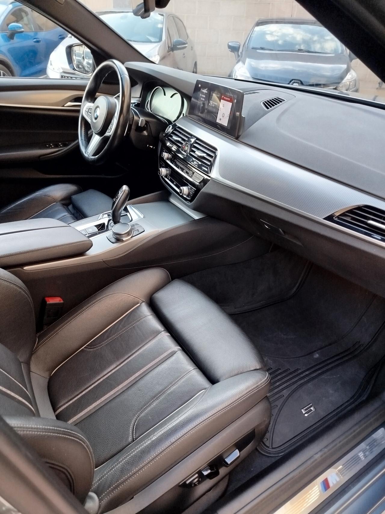 Bmw 520 520d xDrive Touring Msport