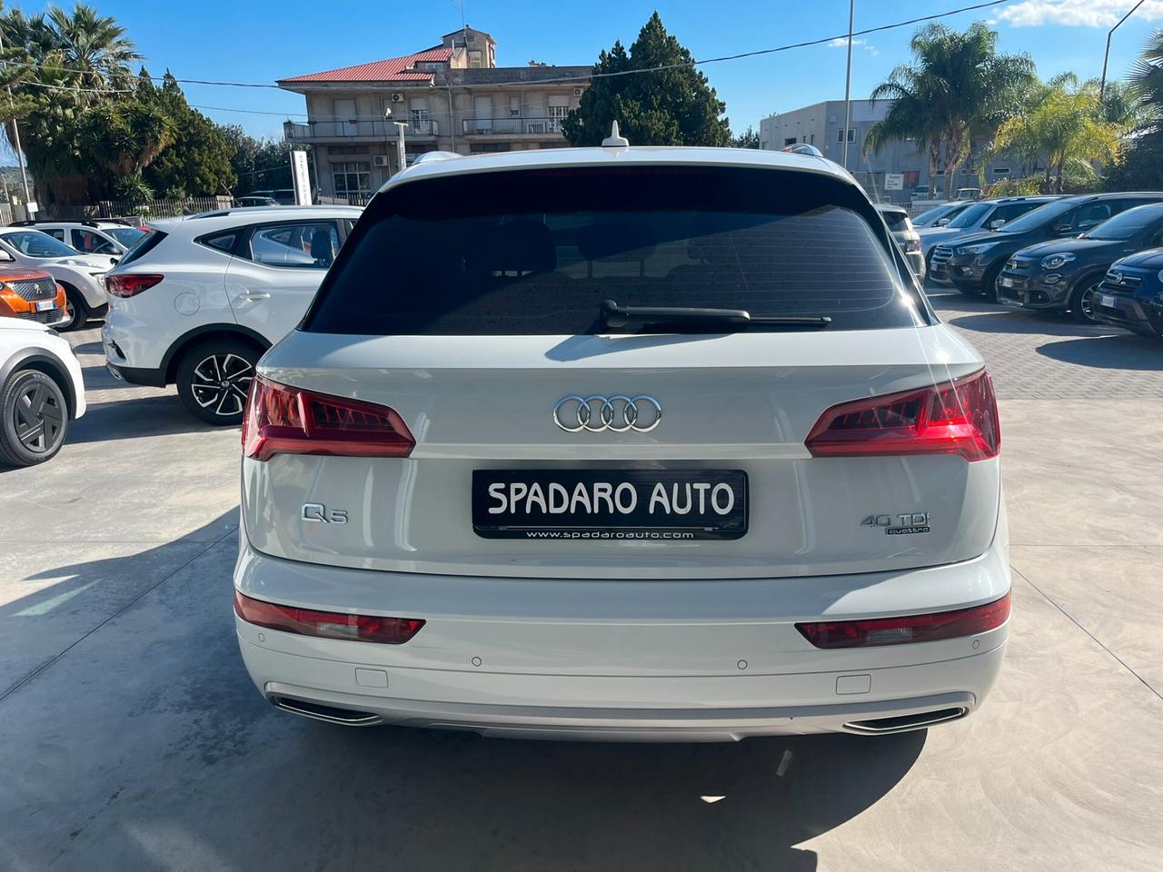 Audi Q5 2.0 TDI quattro S tronic Business Sport