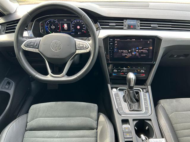 VOLKSWAGEN Passat Variant 2.0 TDI SCR EVO DSG Executive
