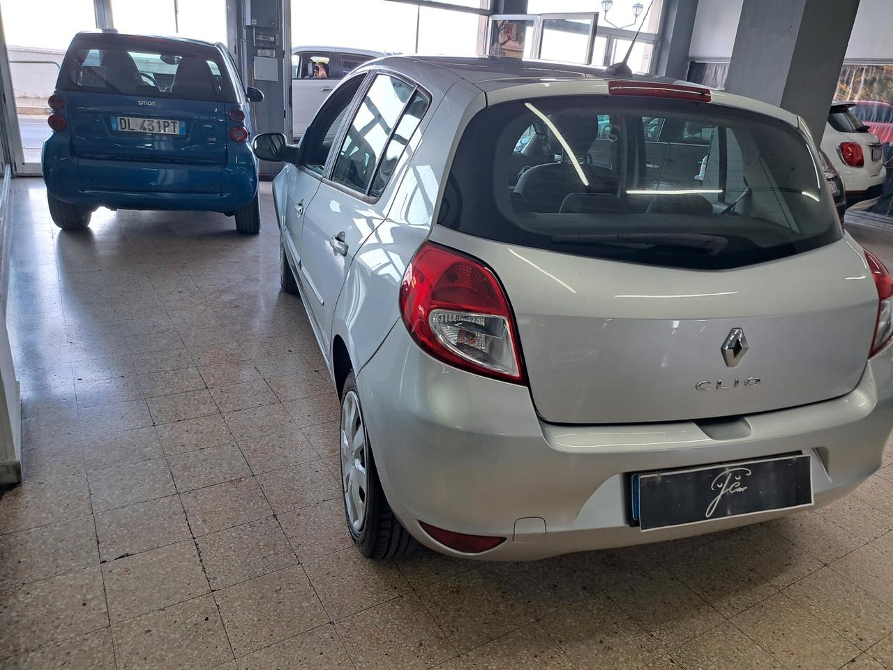 Renault Clio 1.2 16V 5 porte Dynamique