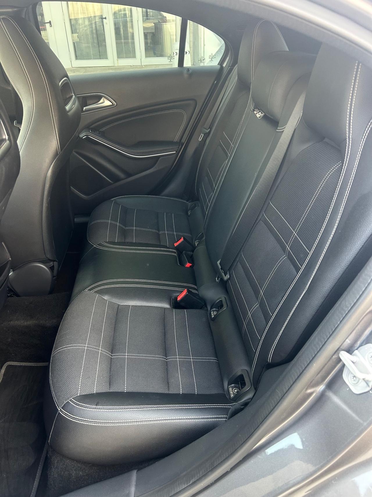 Mercedes-benz A 180 d Automatic Premium