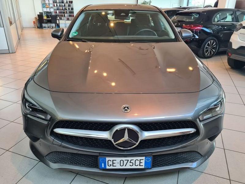 Mercedes-Benz CLA CLA Shooting Brake 200 d Business