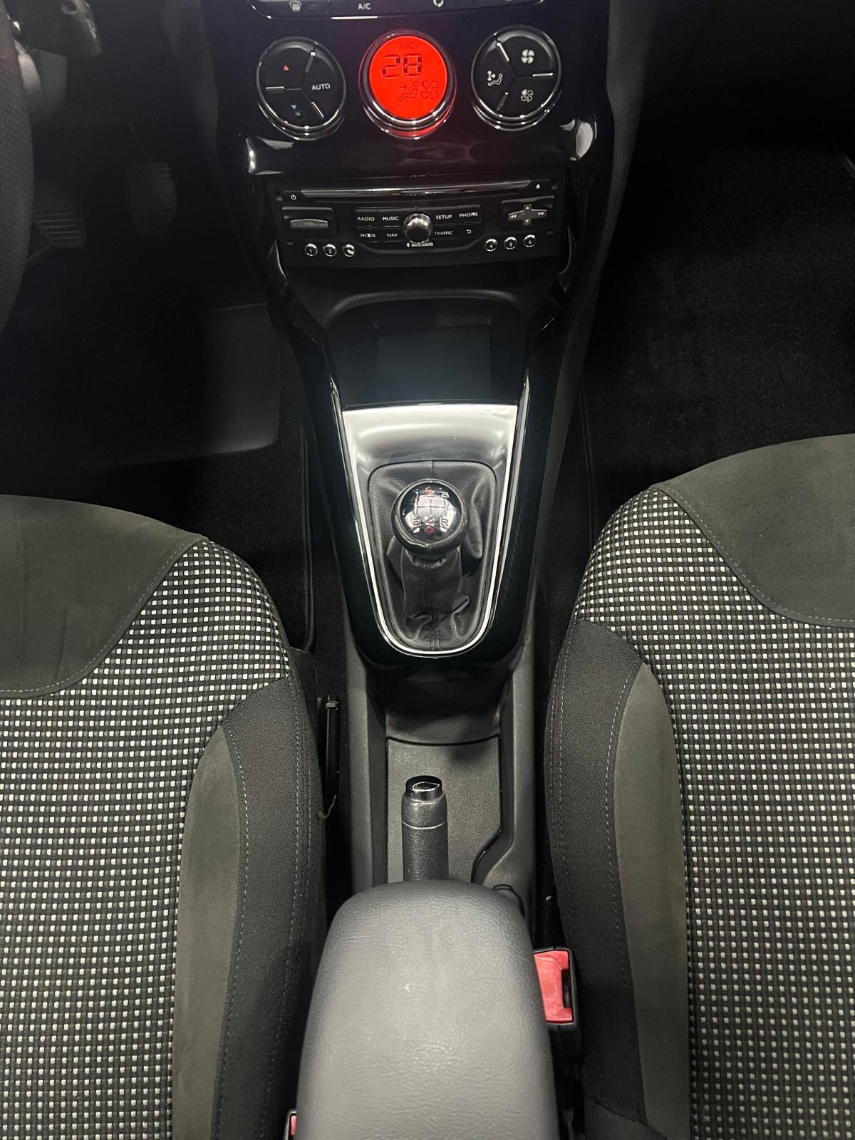 Citroen C3 1.2 VTi 82 Exclusive