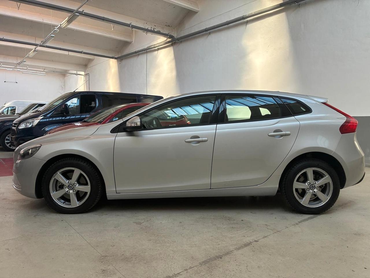 Volvo V40 D3 Momentum