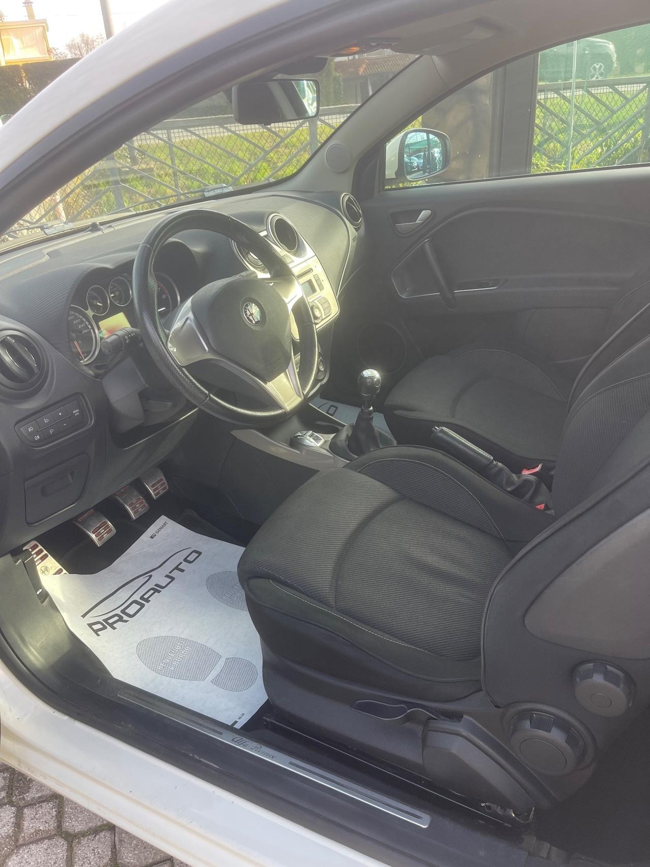 Alfa Romeo MiTo 1.4 78 CV Distinctive Sport Pack