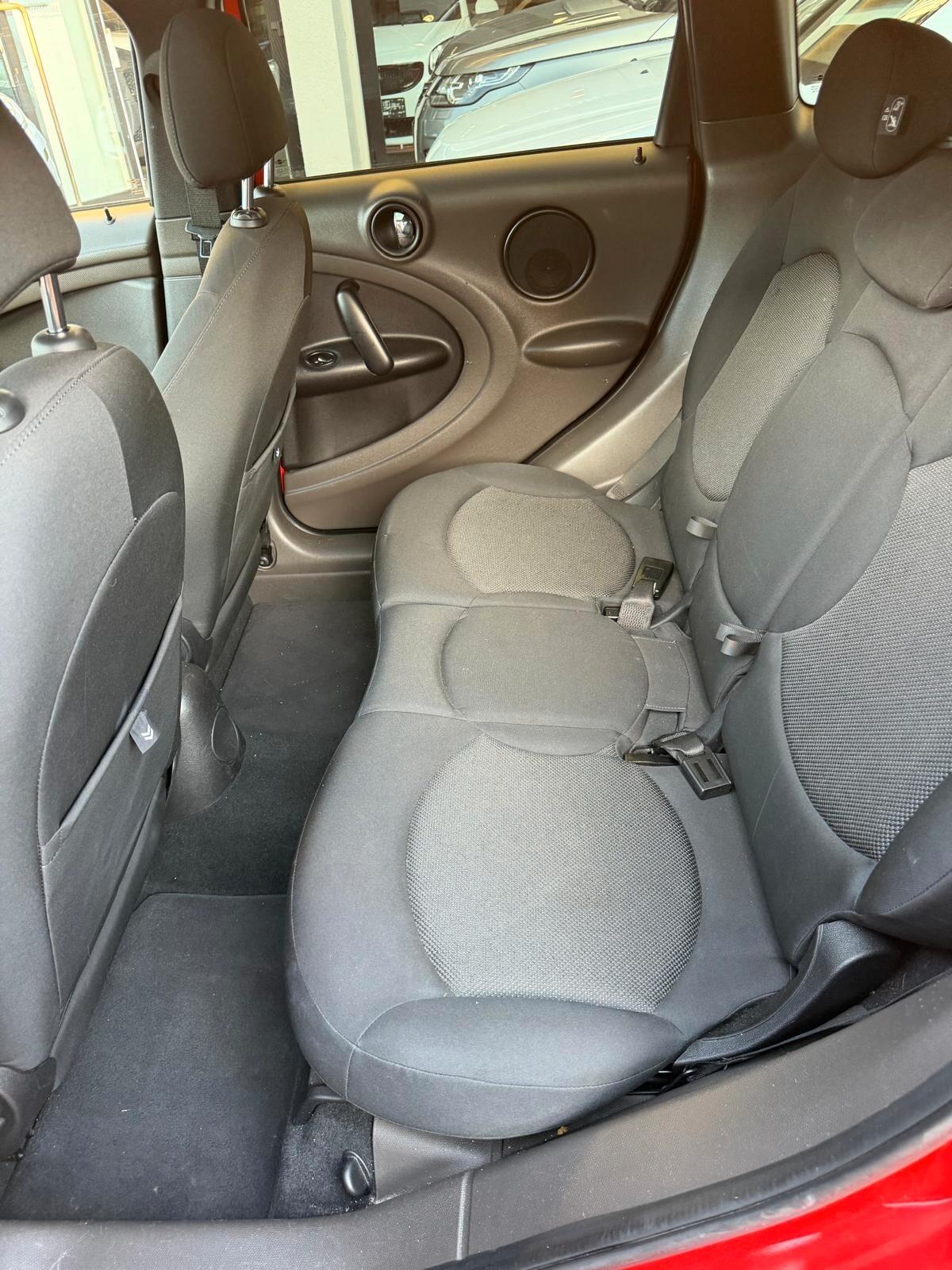 Mini Cooper Countryman 1.6 tetto