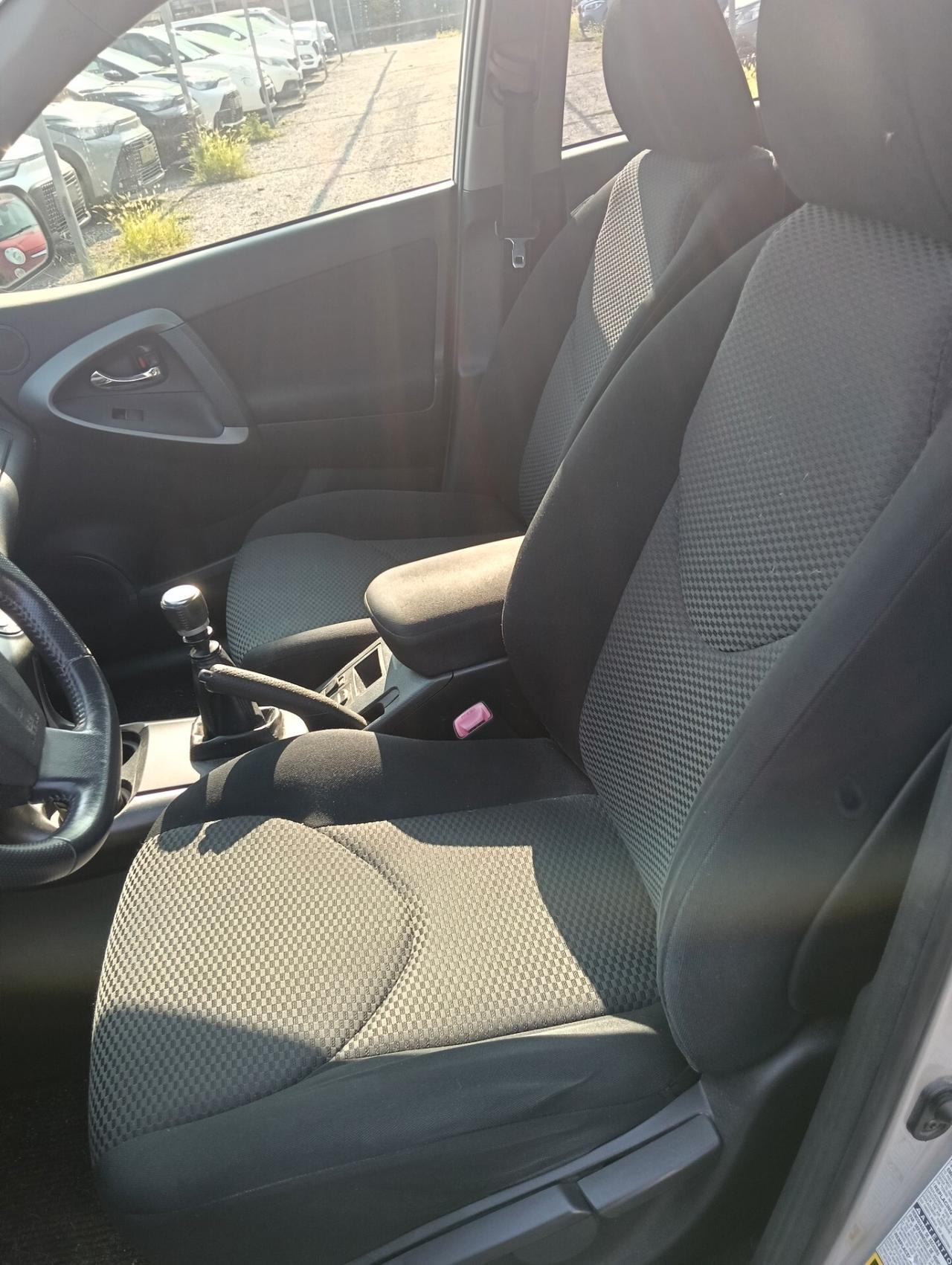 Toyota RAV 4 RAV4 Crossover 2.2 D-4D 150 CV DPF Luxury