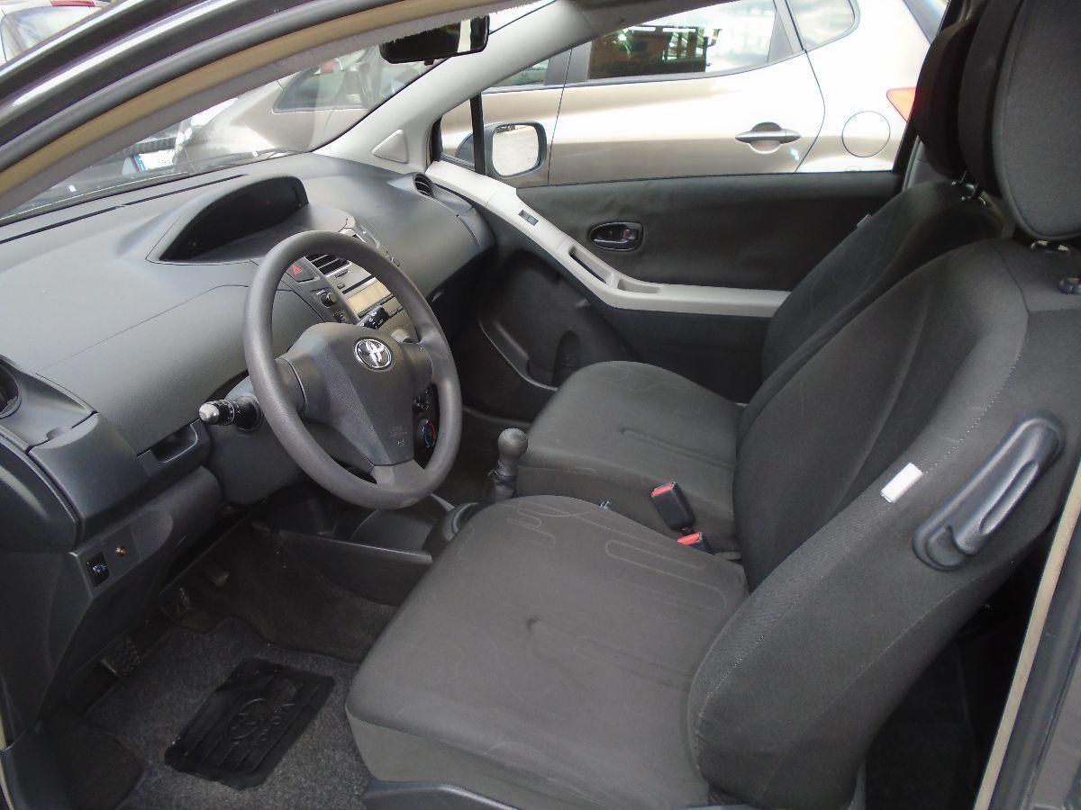 Yaris '2011 BENZ EURO 5B OK NEOPATENTATI