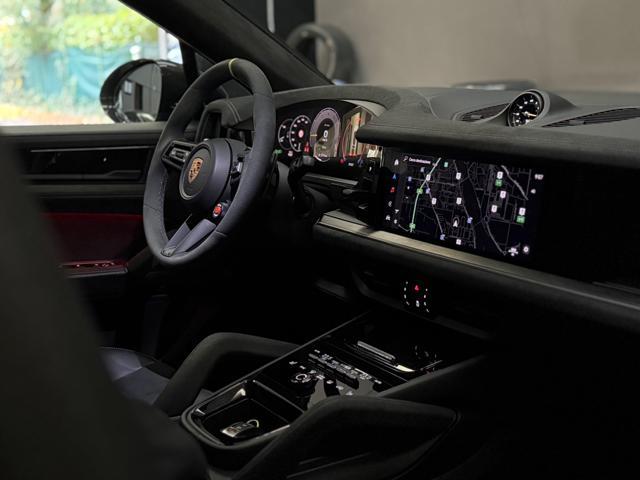 PORSCHE Cayenne Coupé 4.0 V8 Turbo E-Hybrid GT