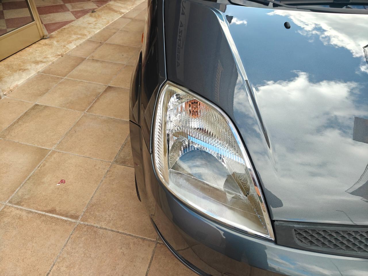 Ford Fiesta 1.4 TDCi 3p Ghia