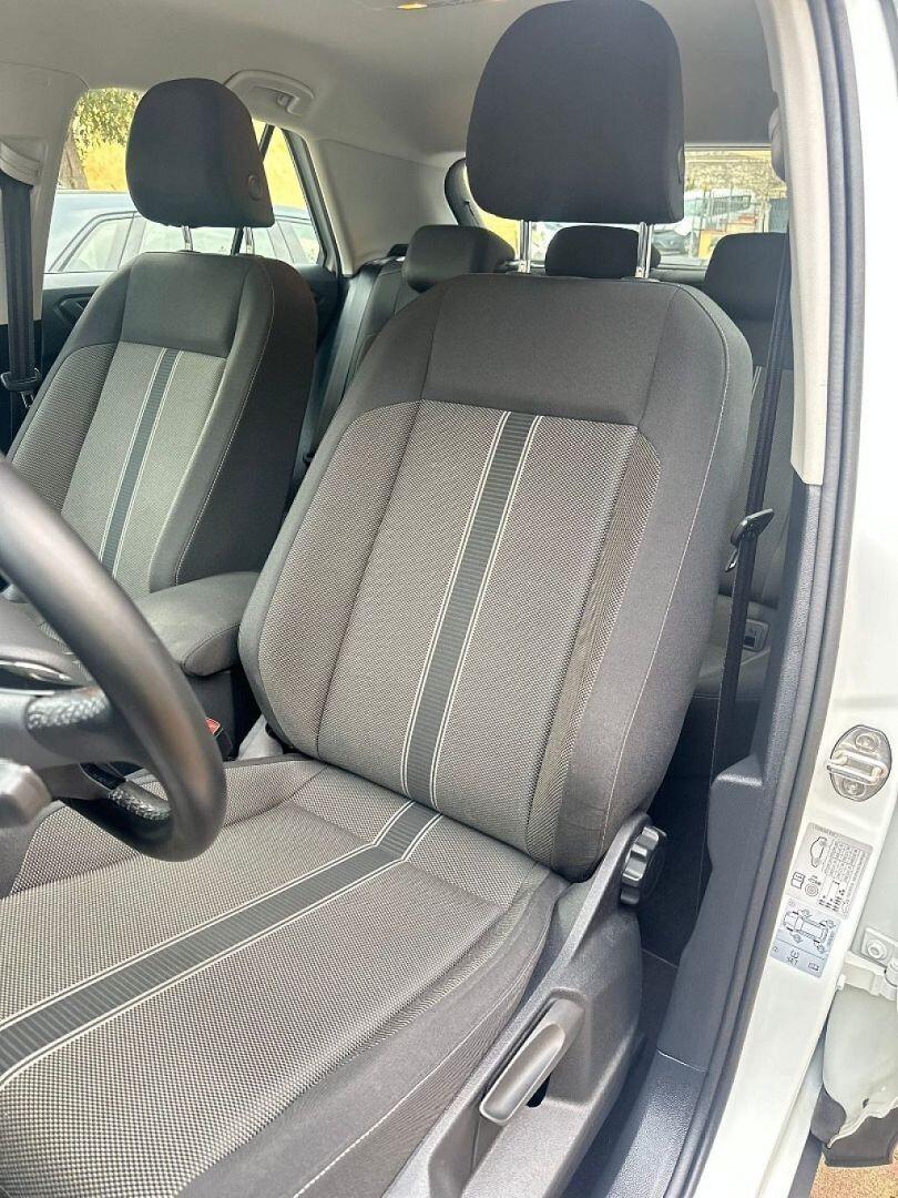 VOLKSWAGEN T-Roc 1.0 TSI Business BlueMotion Technology