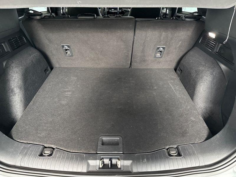 Ford Kuga 2.5 Benz FHEV 190CV 2WD ST-Line X Des At